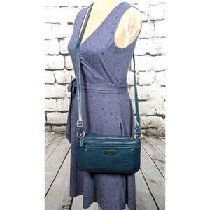 ROSETTI Multiplex Noreen Mid Crossbody Bag in Storm Vegan Adjustable NEW